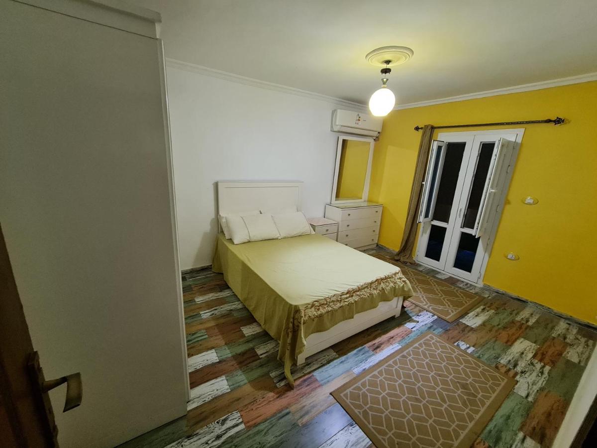 Sunny Modern Apartment With Good Internet, Near From City Center Of Alexandria Exterior photo